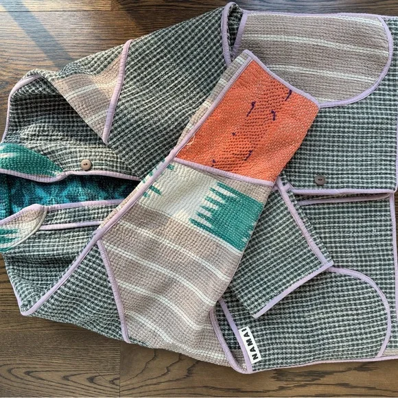 Namai: The Ladhiya Quilted Patchwork Kantha - Picture 6 of 13